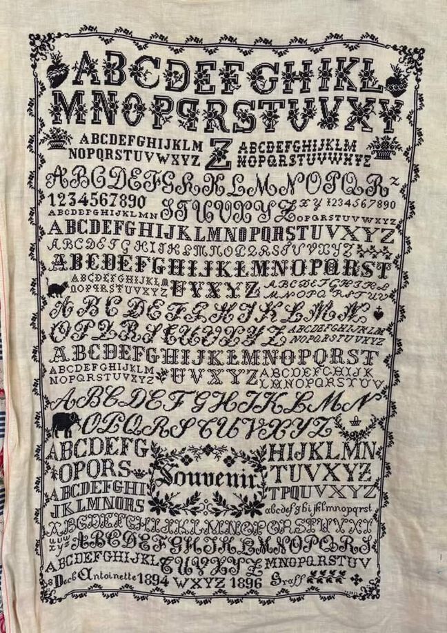 Antoinette 1894-1896: Reproduction by Fiona Kyle Antoinette 1894-1896: Reproduction by Fiona Kyle